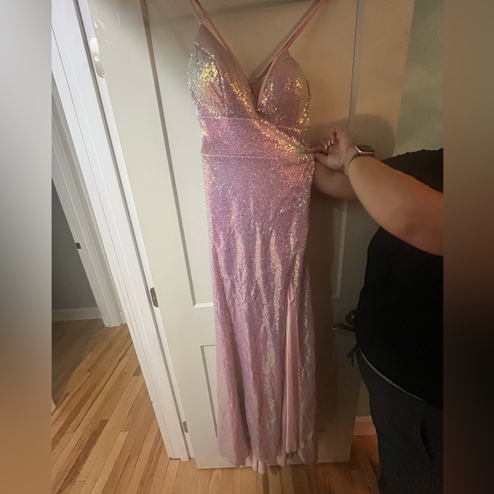 Graduation/ Prom dress - Picture 3 of 3